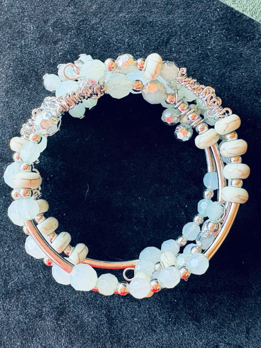 Expandable Beaded Bracelet Pale Blue